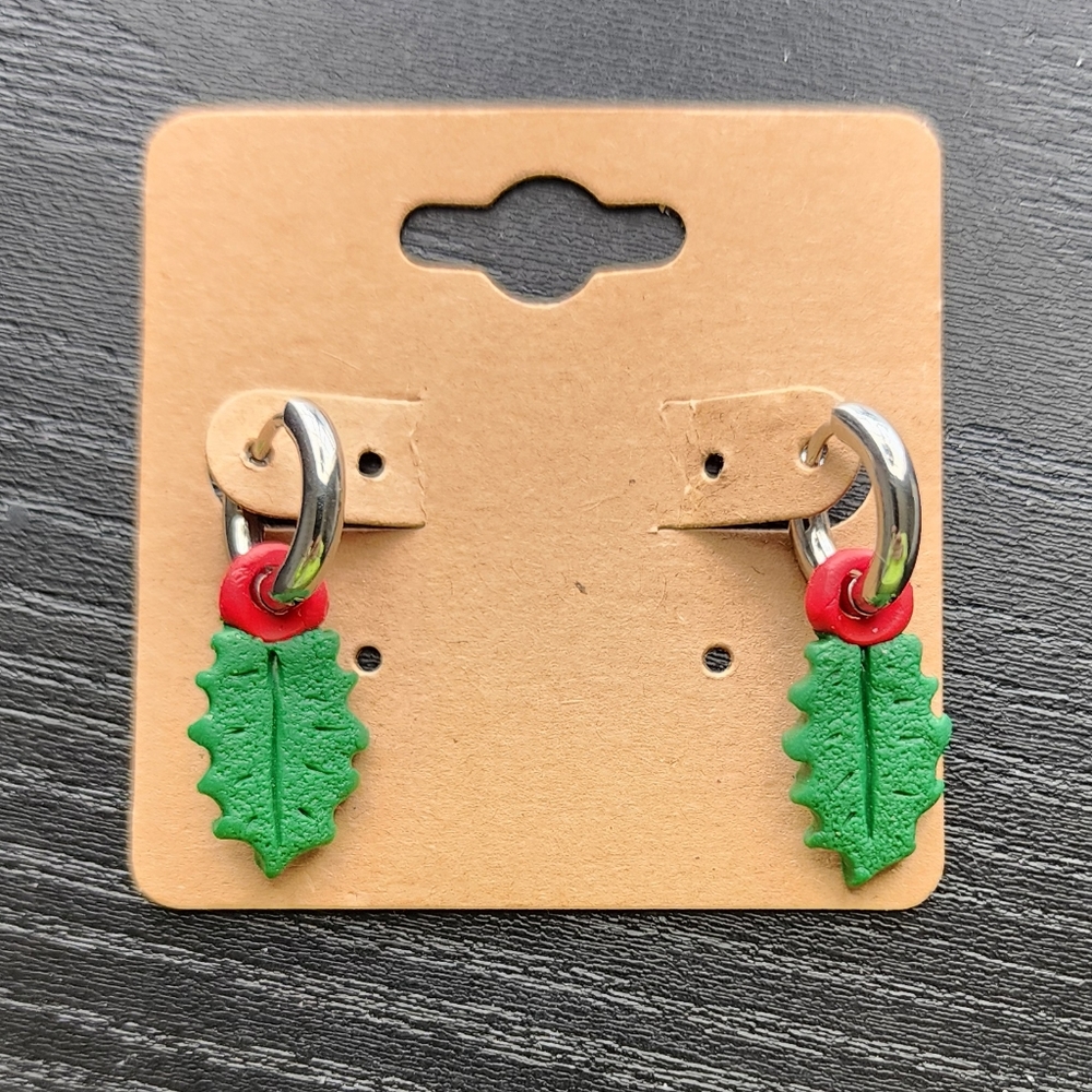 Clay holly hoop earrings